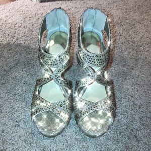Gianni Bini Gold Sparkly 4-5” Heel